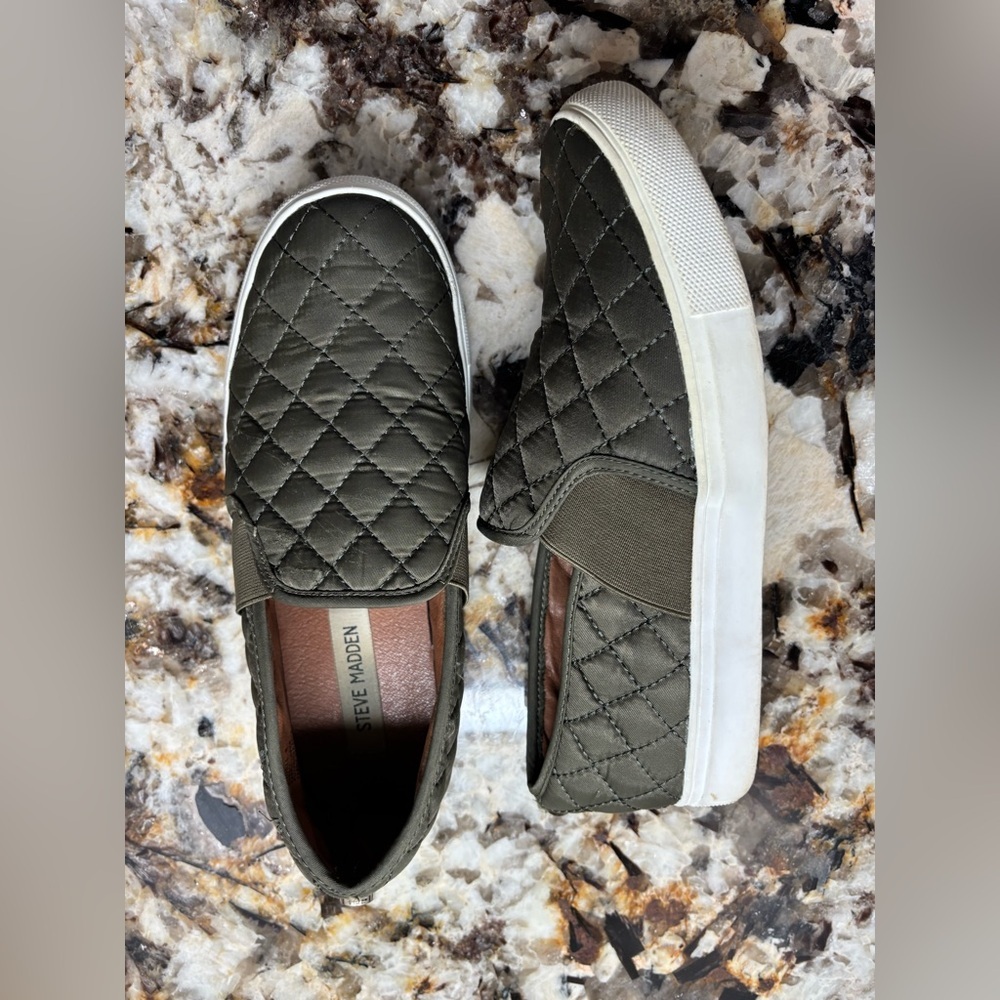 Steve Madden  Quilted Olive Slip-On Loafers - Picture 3 of 9